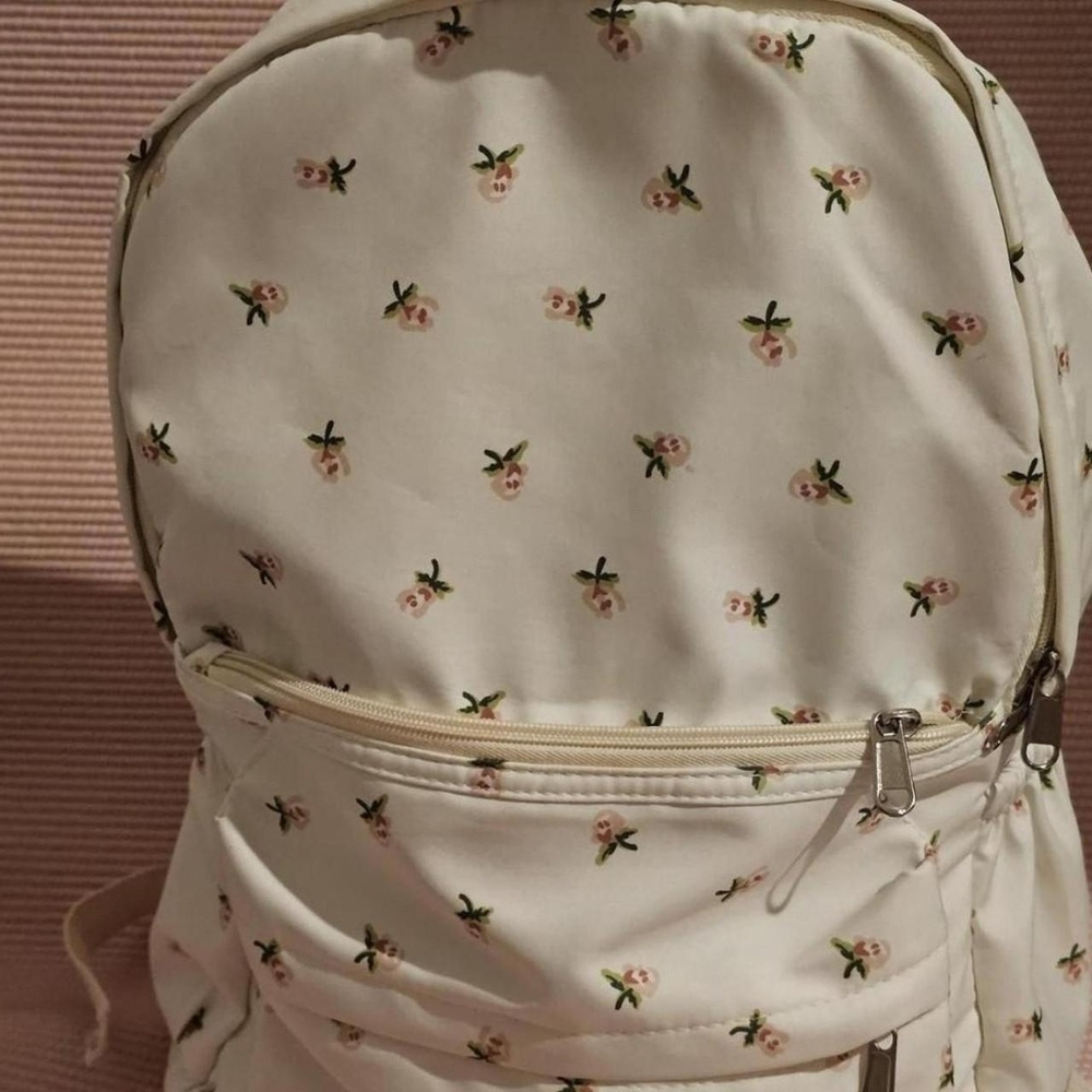 Source Unknown Cream Floral Backpack - image 1